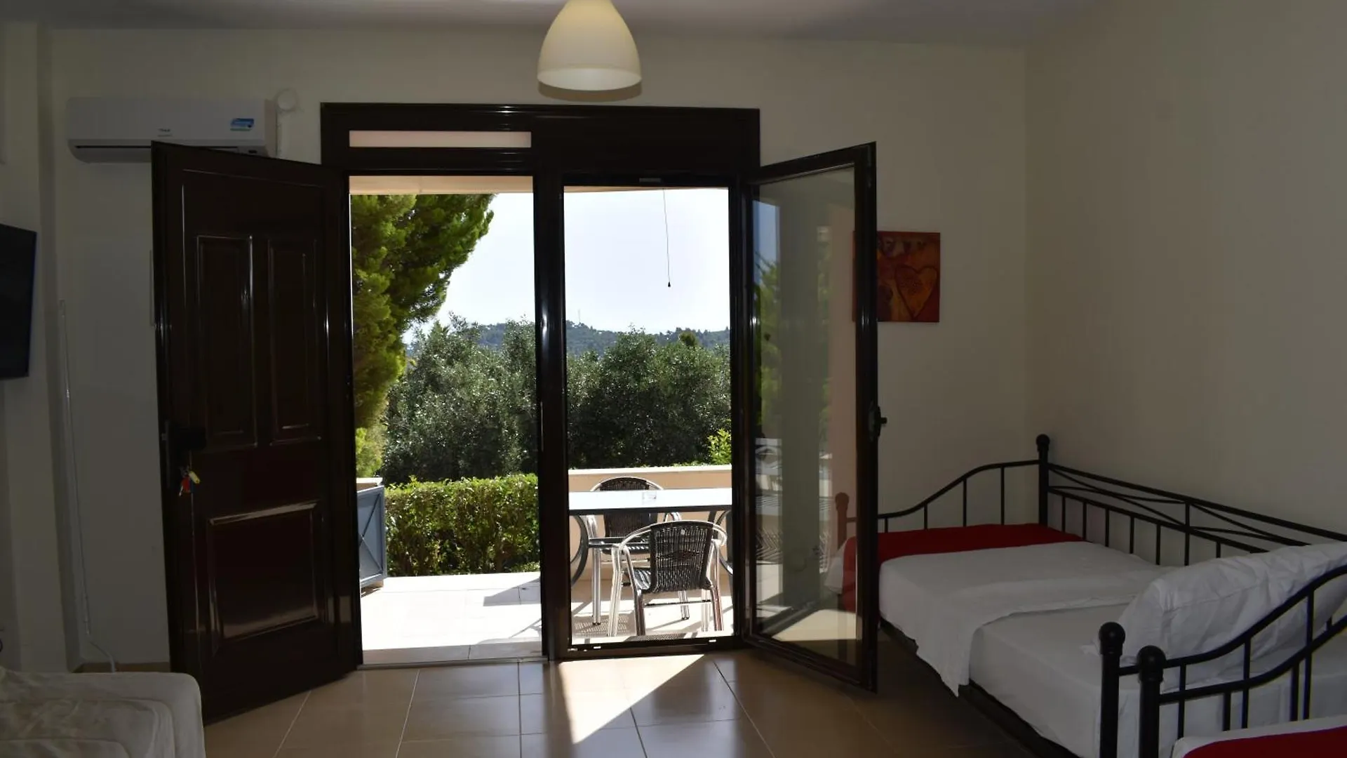 Kripis Studio Paliouri Appartement