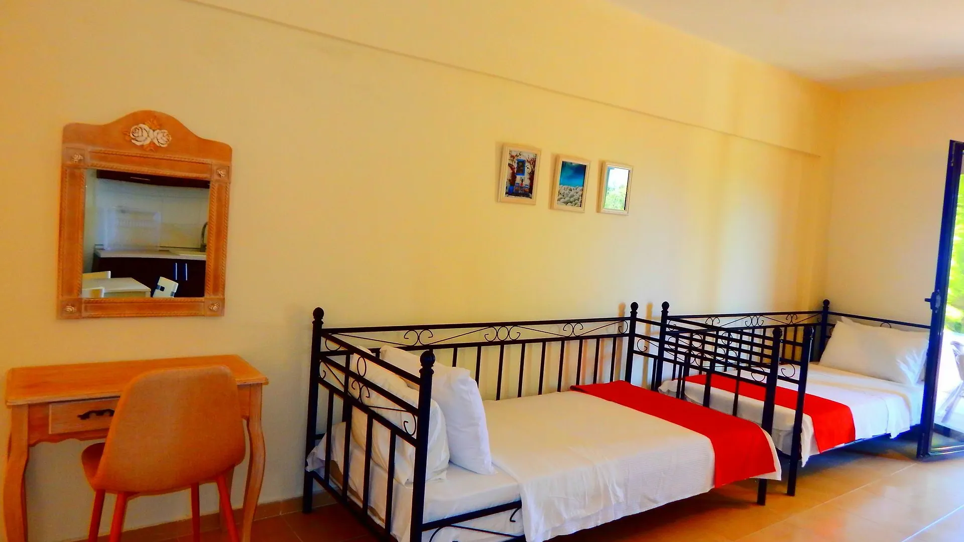 Kripis Studio Paliouri Grèce